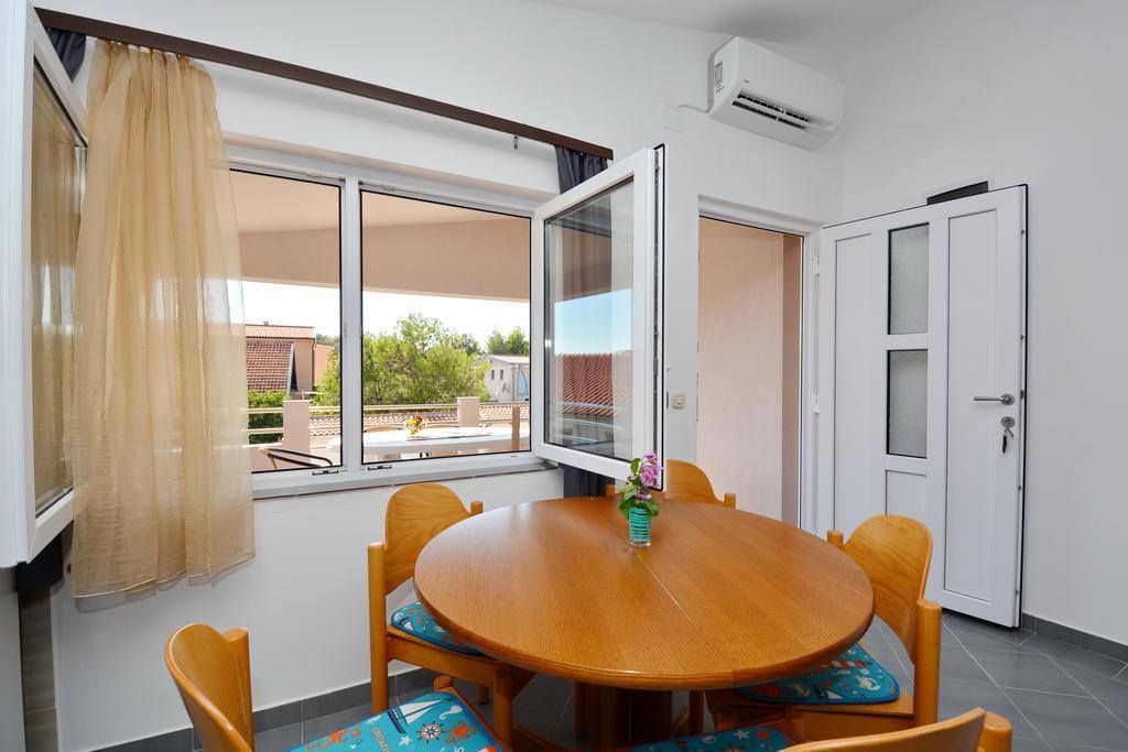 Apartment Marijana Вир Екстер'єр фото