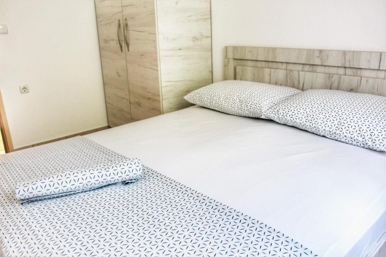 Apartment Marijana Вир Екстер'єр фото