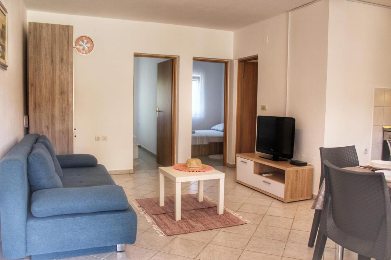 Apartment Marijana Вир Екстер'єр фото